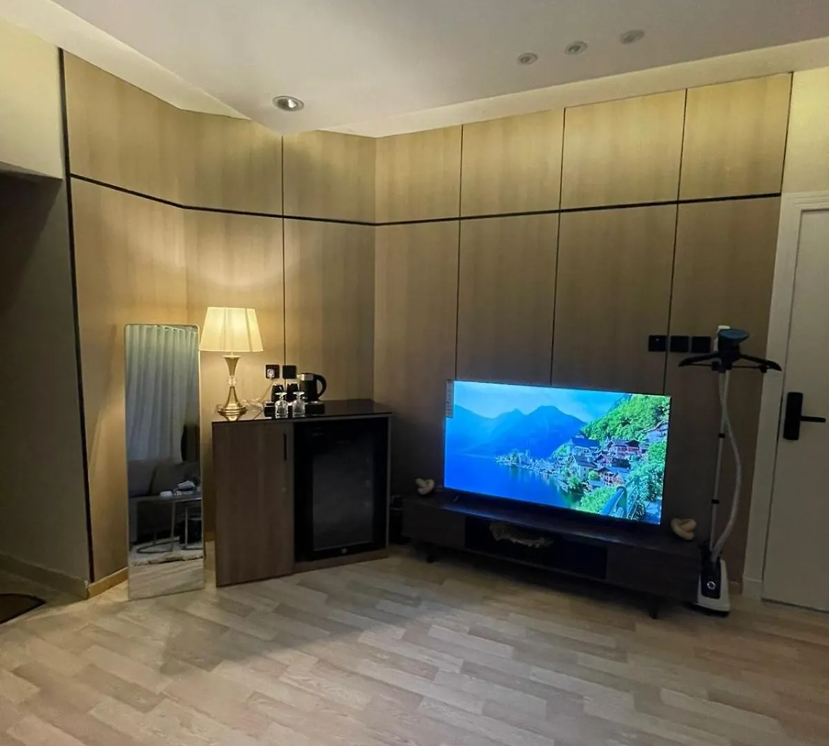 شقة استوديو مودرن بدخْول ذاتي في حي العقيق location